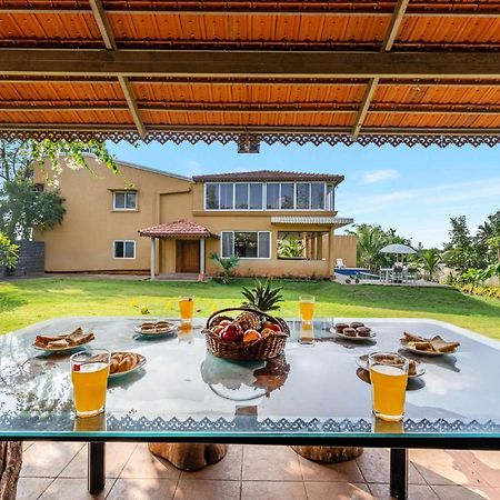 Stayvista At Countryside Meadows With Pool, Ac Pune Eksteriør bilde